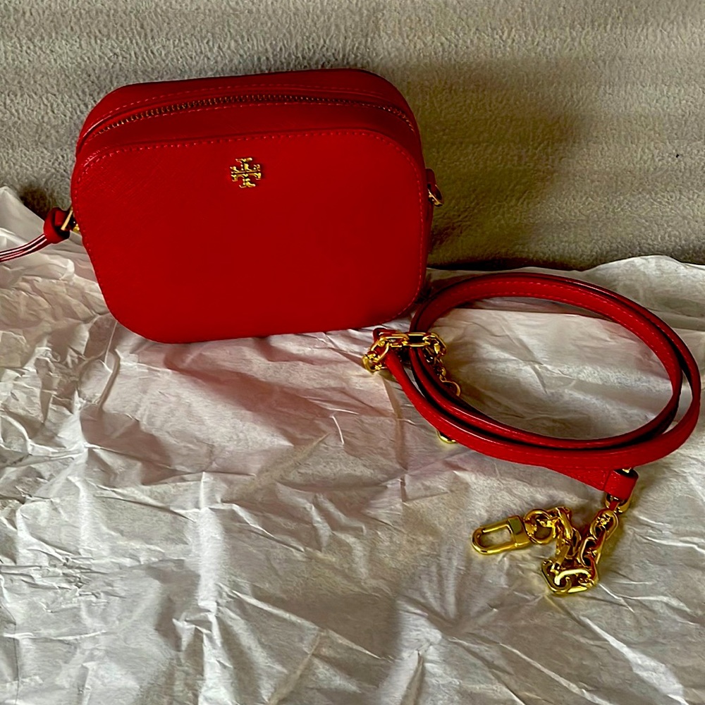 Tory burch mini camera bag,